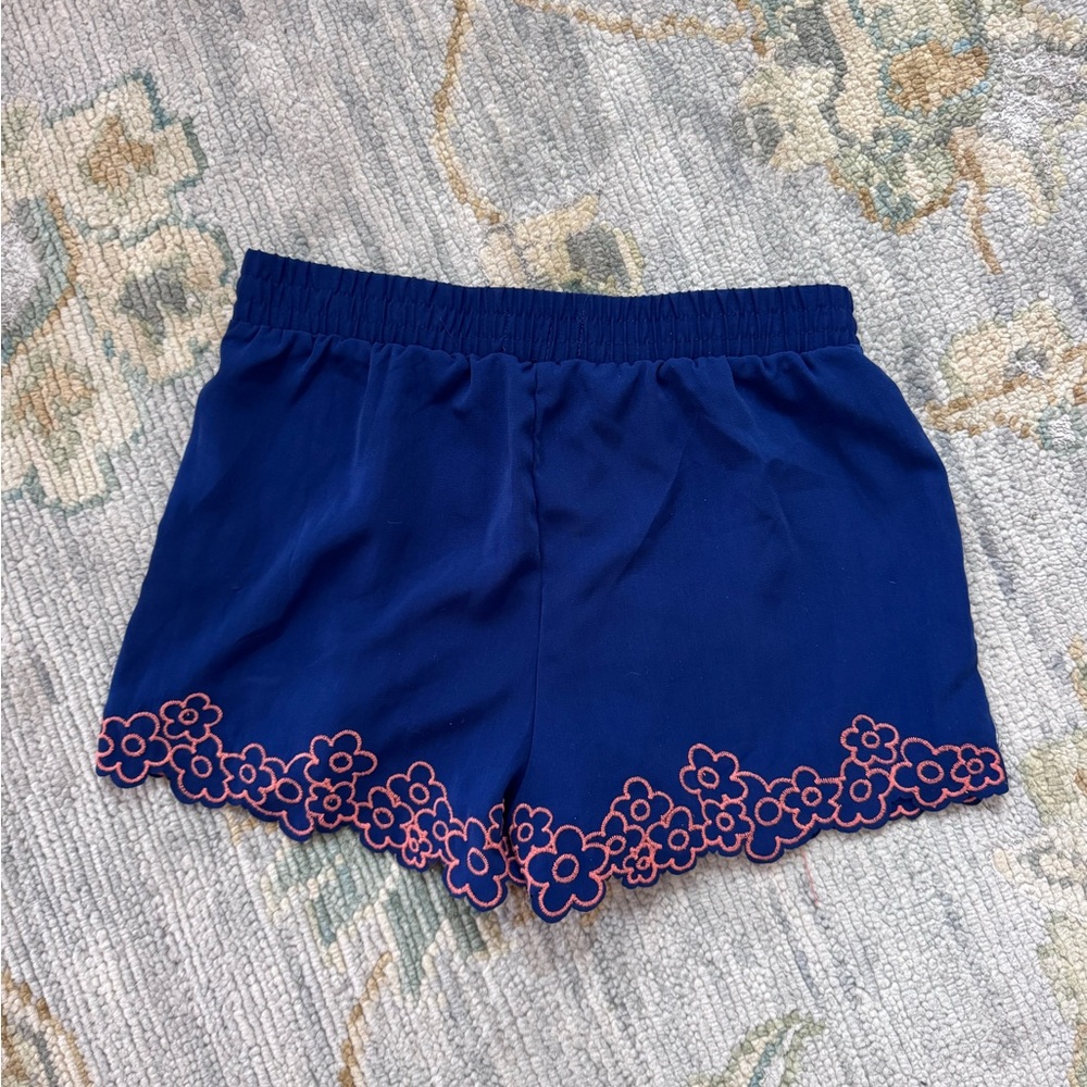 Elegant Navy Floral Trim Shorts